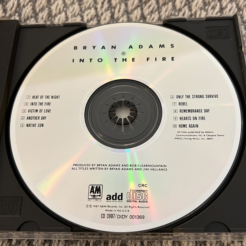 BRYAN ADAMS - INTO THE FIRE - Picture 4 of 5